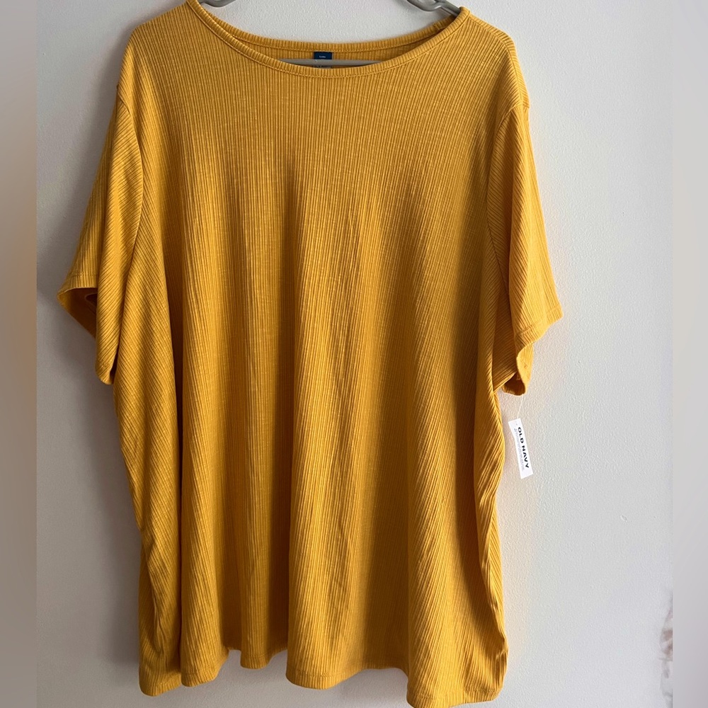 Old navy ribbed knit luxe T-shirt NWT